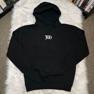 300 ENTERTAINMENT IT'S A NEW DAY HOODIE SIZE MEDIUM